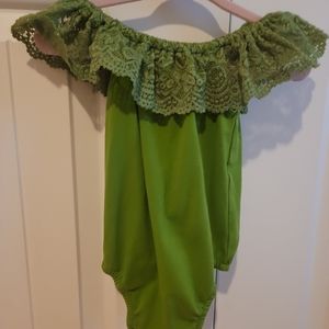 Adorable Bailey Blossom ruffled onsie size 12-18 months